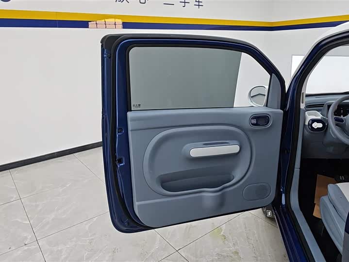 Фото 7 - Bestune Pony