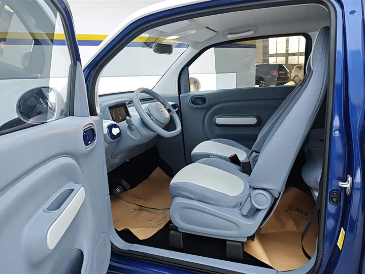 Фото 9 - Bestune Pony