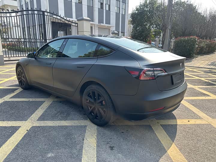 Фото 5 - Tesla Model 3
