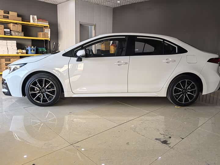 Фото 4 - Toyota Levin