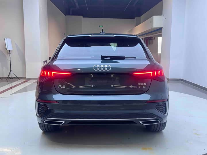 Фото 5 - Audi A3