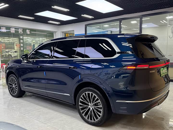 Фото 6 - Changan Deepal S09