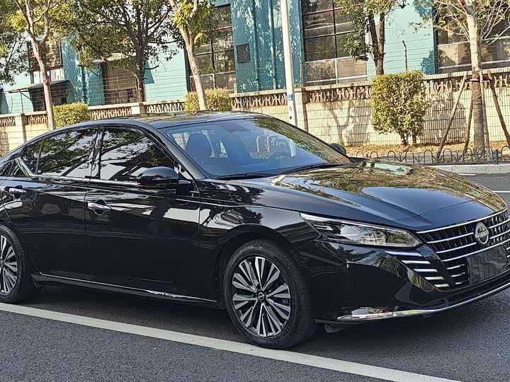 Фото 3 - Nissan Teana