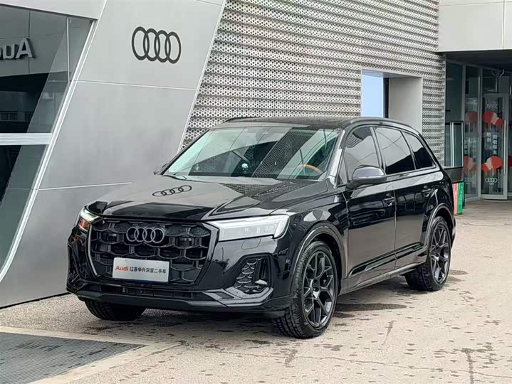 Фото 1 - Audi Q7