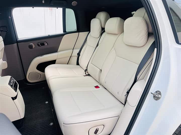 Фото 7 - LiXiang i6