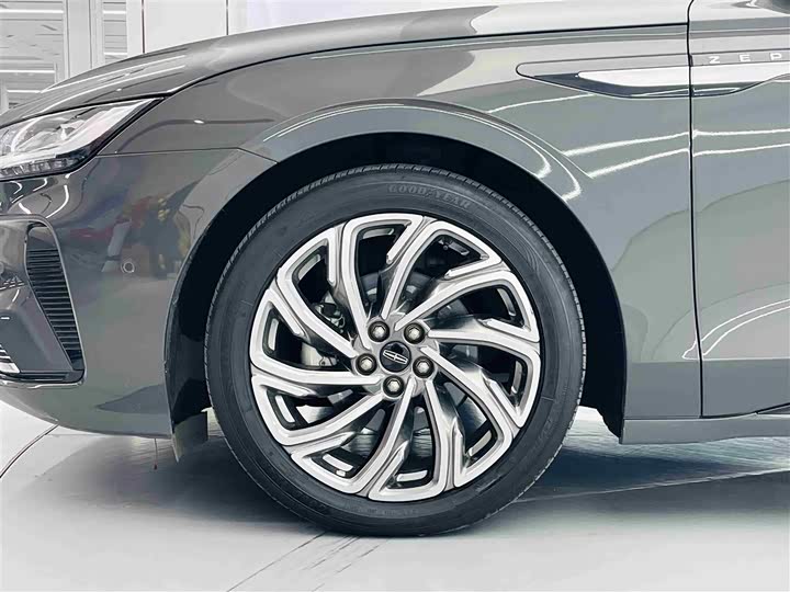 Фото 6 - Lincoln Z (Zephyr)