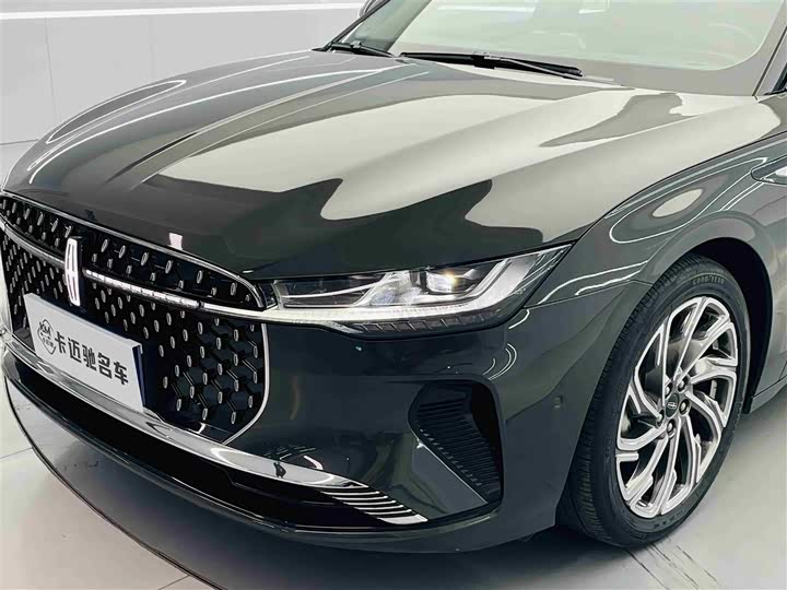 Фото 7 - Lincoln Z (Zephyr)