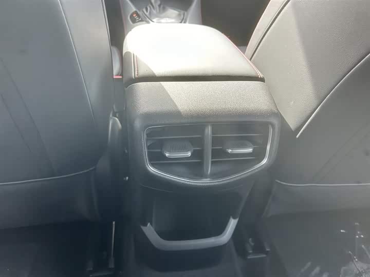 Фото 9 - MG Motor 5