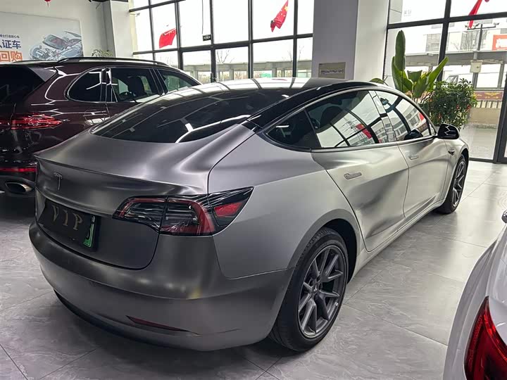 Фото 7 - Tesla Model 3