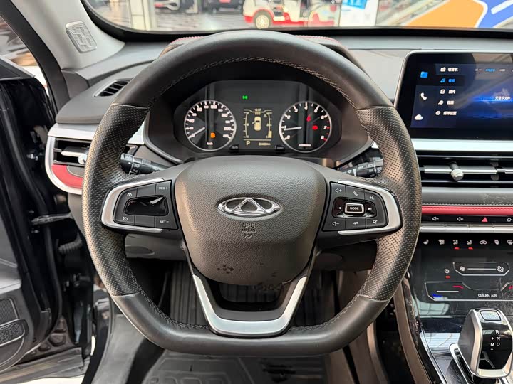 Фото 8 - Chery Tiggo 7