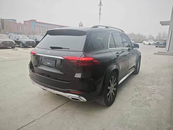 Фото 9 - Mercedes-Benz GLE-Class