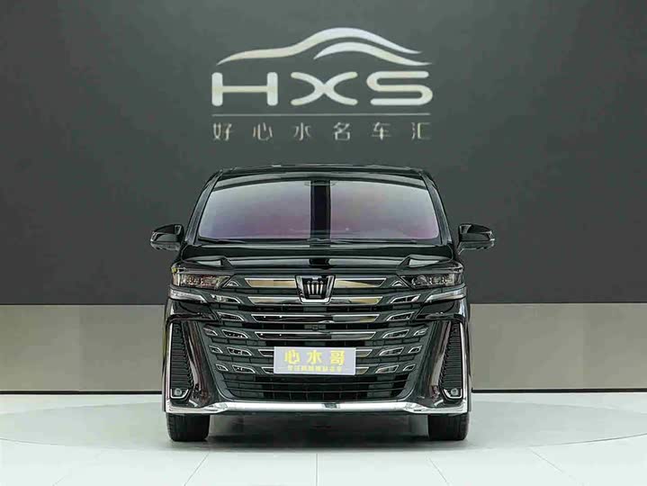 Фото 2 - Toyota Vellfire