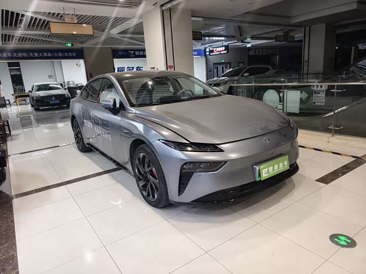 Фото 2 - Dongfeng Yipai eπ 007