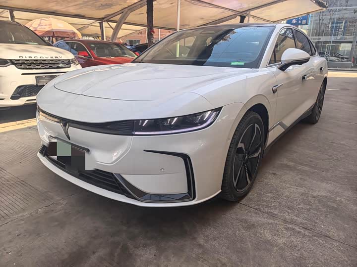 Фото 1 - Voyah Passion