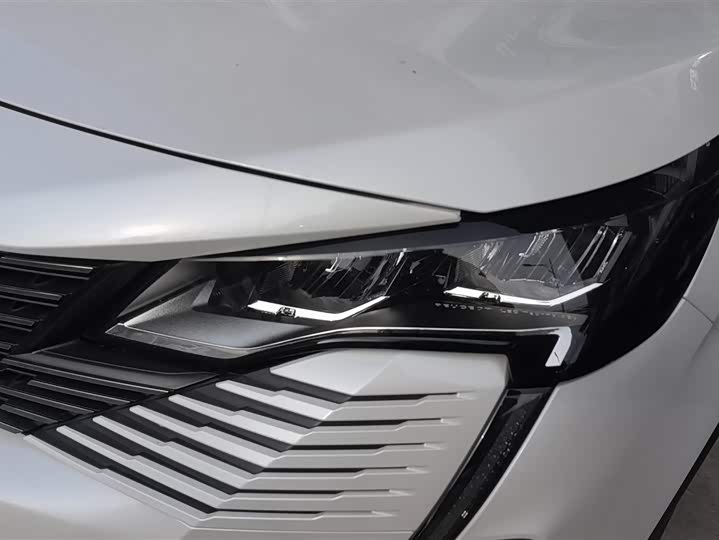 Фото 5 - Peugeot 4008