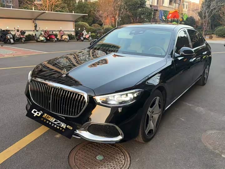 Фото 1 - Mercedes-Benz Maybach S-Class