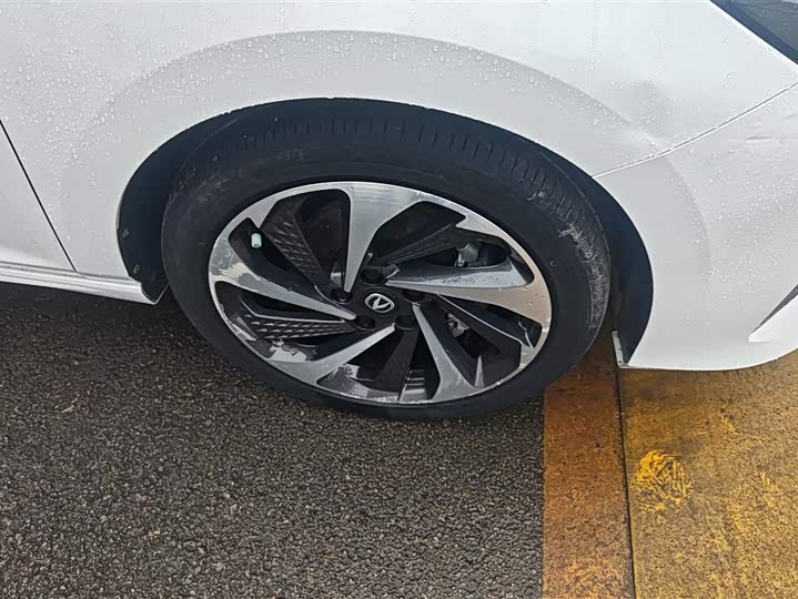 Фото 6 - Changan Raeton Plus