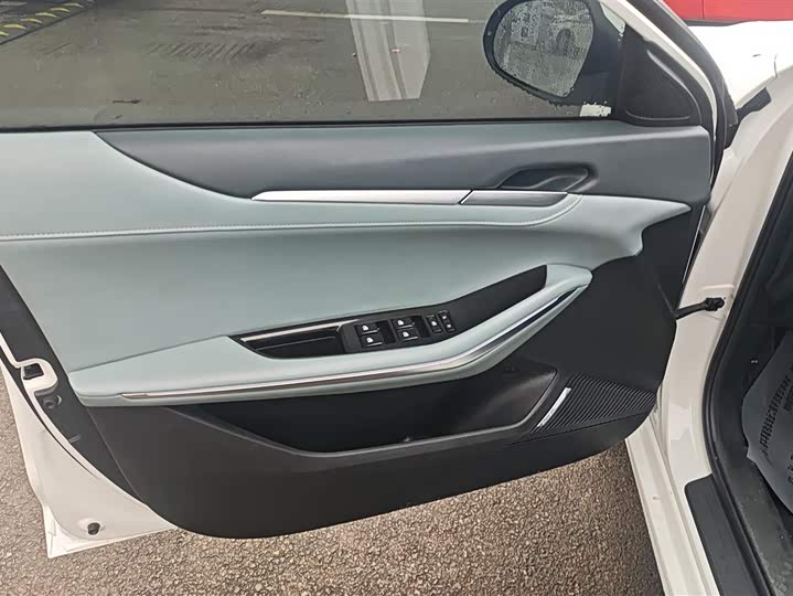 Фото 7 - Changan Raeton Plus