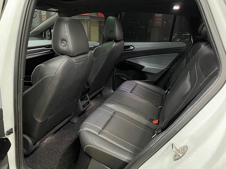 Фото 7 - Volkswagen ID.4 X