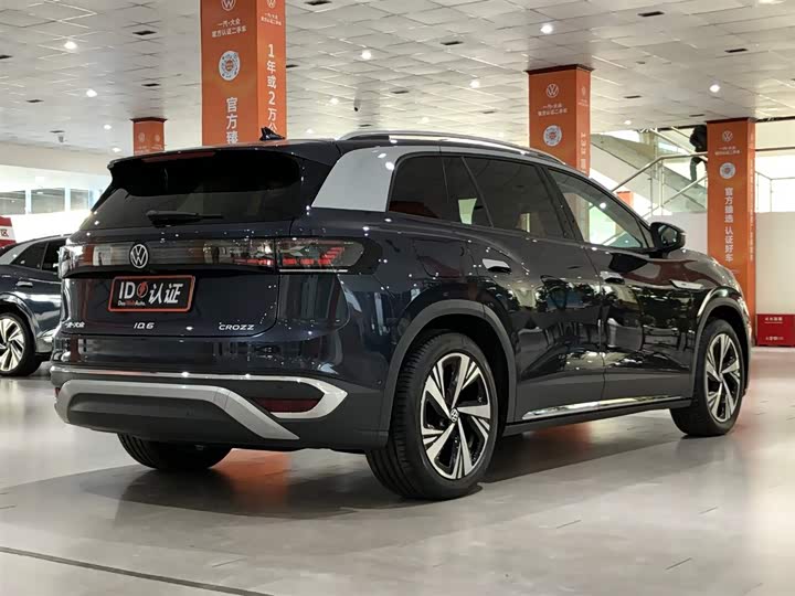 Фото 3 - Volkswagen ID.6 Crozz