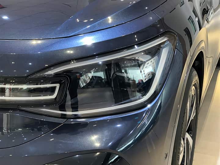 Фото 9 - Volkswagen ID.6 Crozz