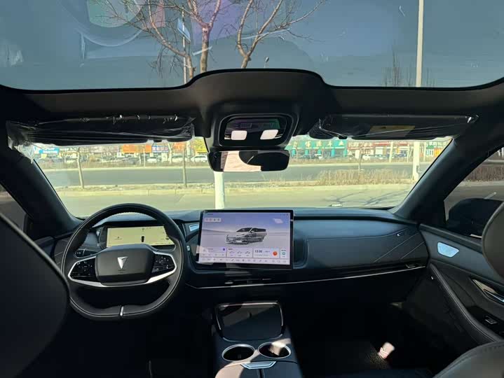 Фото 9 - Changan Deepal SL03