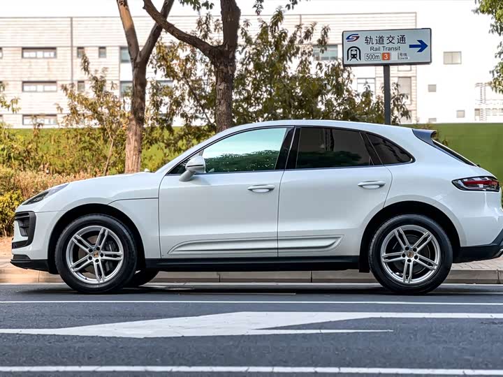 Фото 8 - Porsche Macan