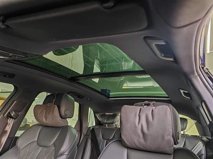 Фото 5 - Audi Q5L