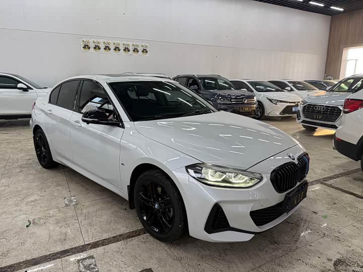 Фото 7 - BMW 1 Series