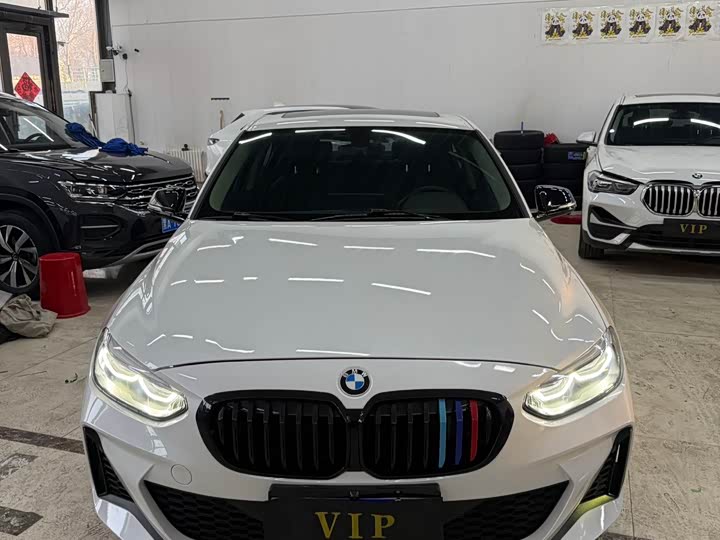 Фото 8 - BMW 1 Series