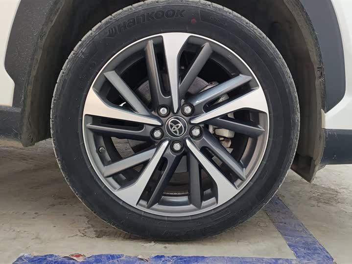 Фото 6 - Toyota Frontlander