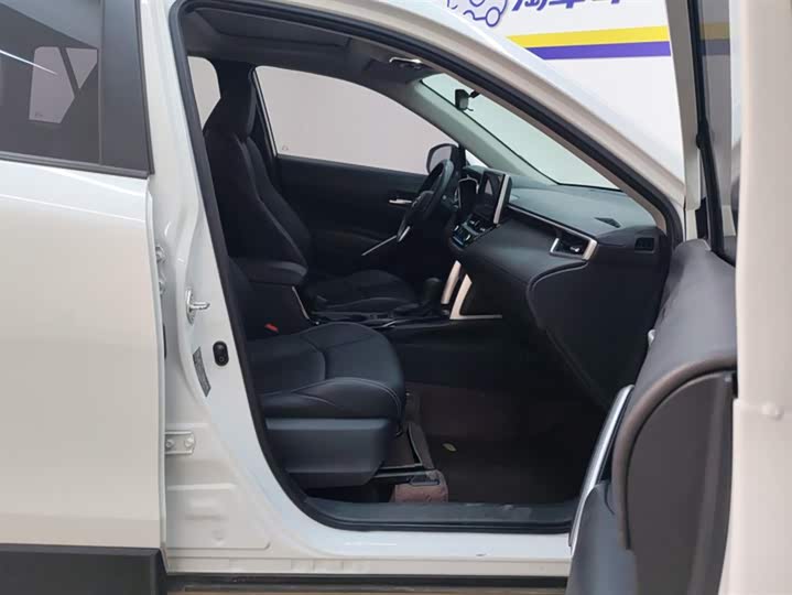 Фото 8 - Toyota Frontlander