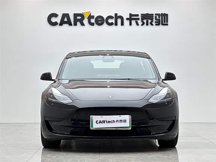 Фото 7 - Tesla Model 3