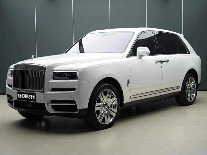 Фото 2 - Rolls-Royce Cullinan
