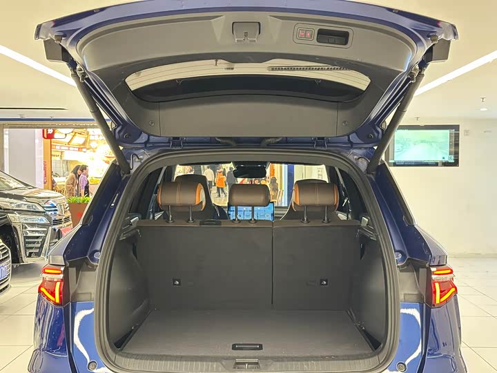 Фото 8 - BYD Song Pro Hybrid