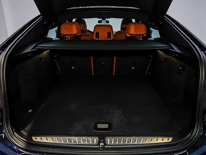 Фото 6 - BMW 6 Series GT