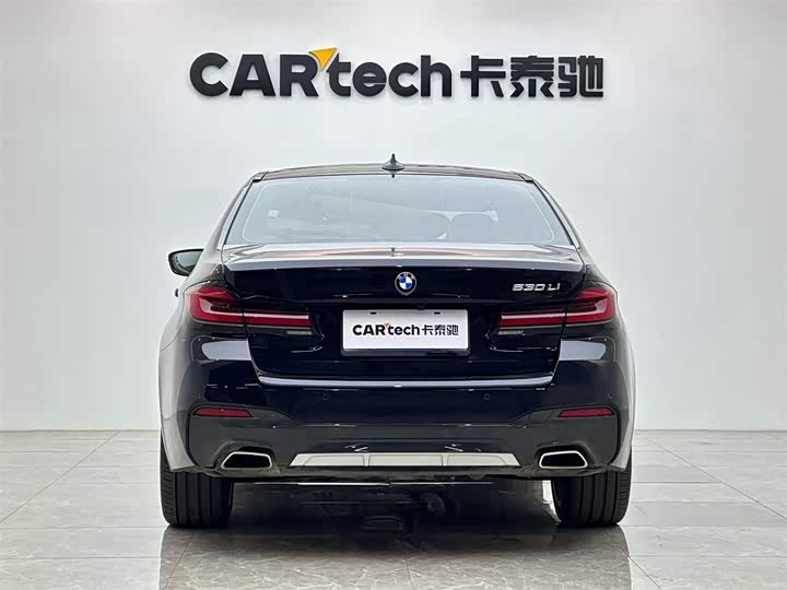 Фото 4 - BMW 5 Series