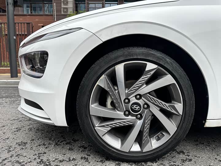 Фото 4 - Hyundai Mistra