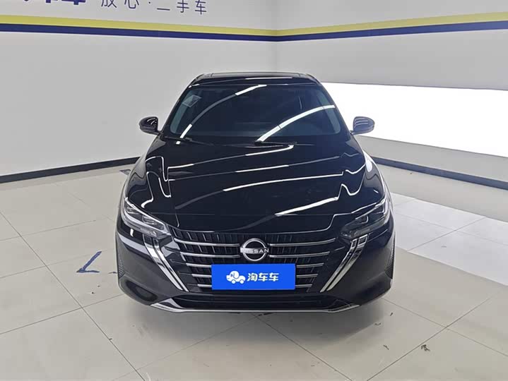 Фото 2 - Nissan Sylphy