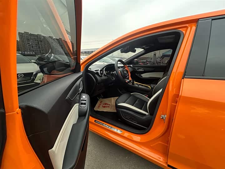 Фото 4 - MG Motor 6