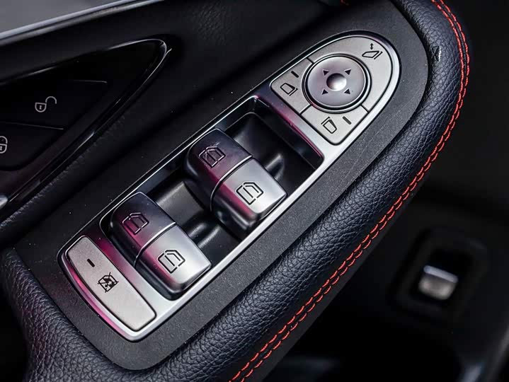 Фото 3 - Mercedes-Benz GLC-Class AMG