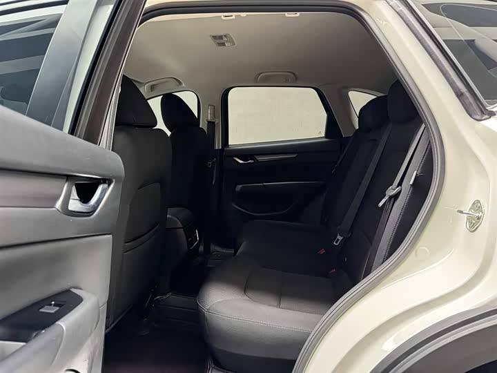 Фото 8 - Mazda CX-5