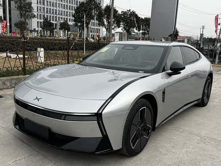 Фото 1 - XPeng P7