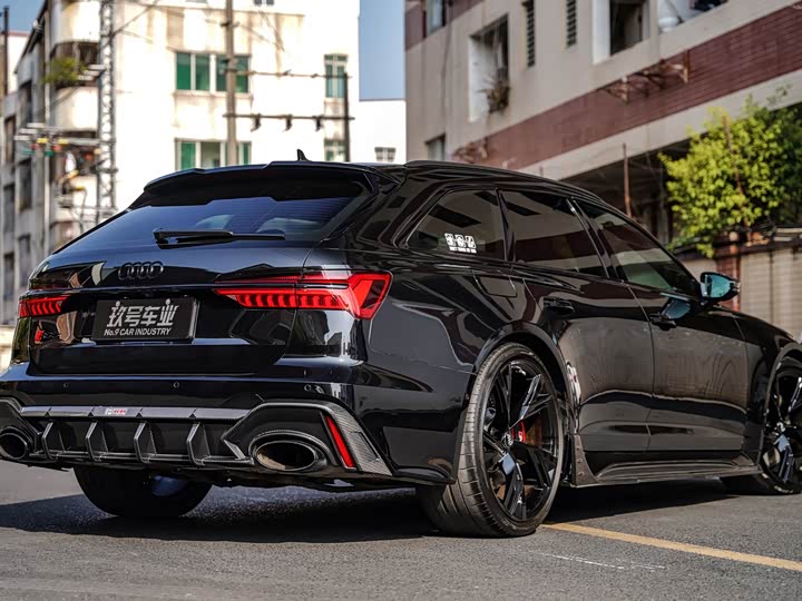 Фото 5 - Audi RS 6