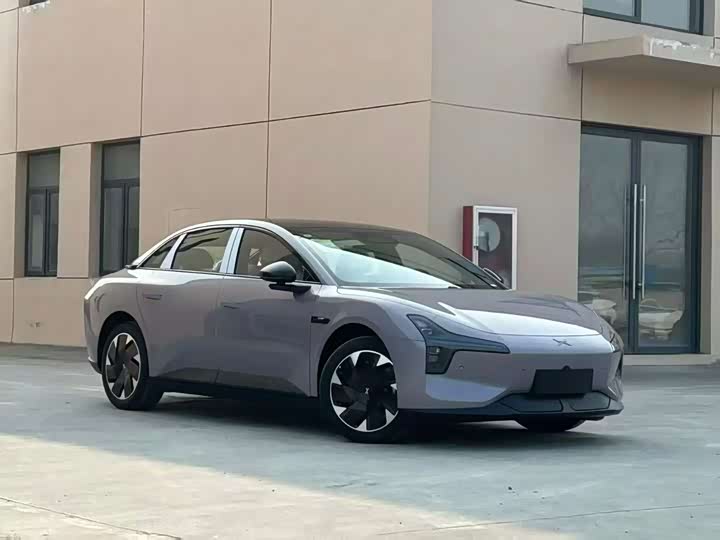 Фото 3 - XPeng Mona M03