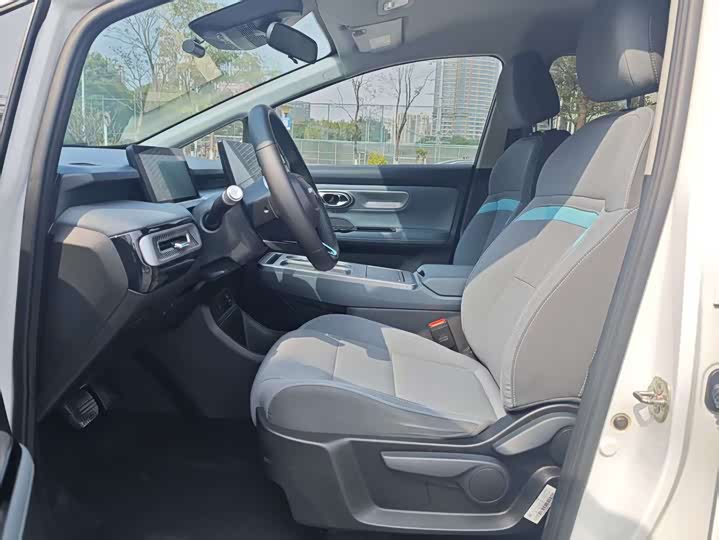 Фото 6 - GAC Aion Y