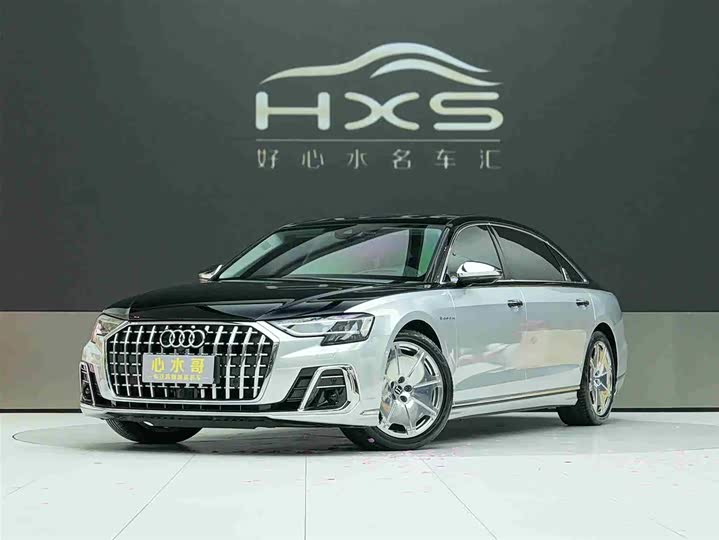 Фото 1 - Audi A8