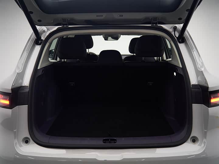 Фото 8 - Leapmotor B10