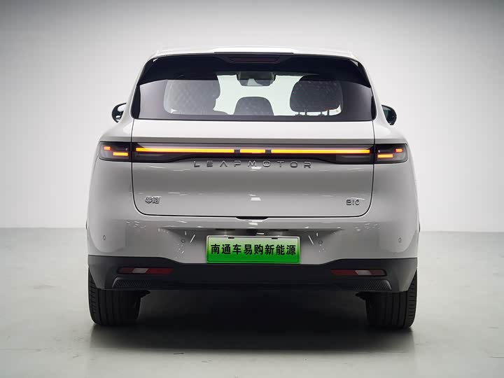 Фото 9 - Leapmotor B10