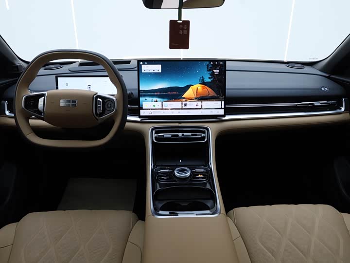 Фото 4 - Geely Galaxy A7